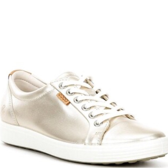 Ecco Shoes - ECCO
Women's Soft VII Leather Lace Up Sneakers Size US 6-6.5 /  EU 37❣️🙂